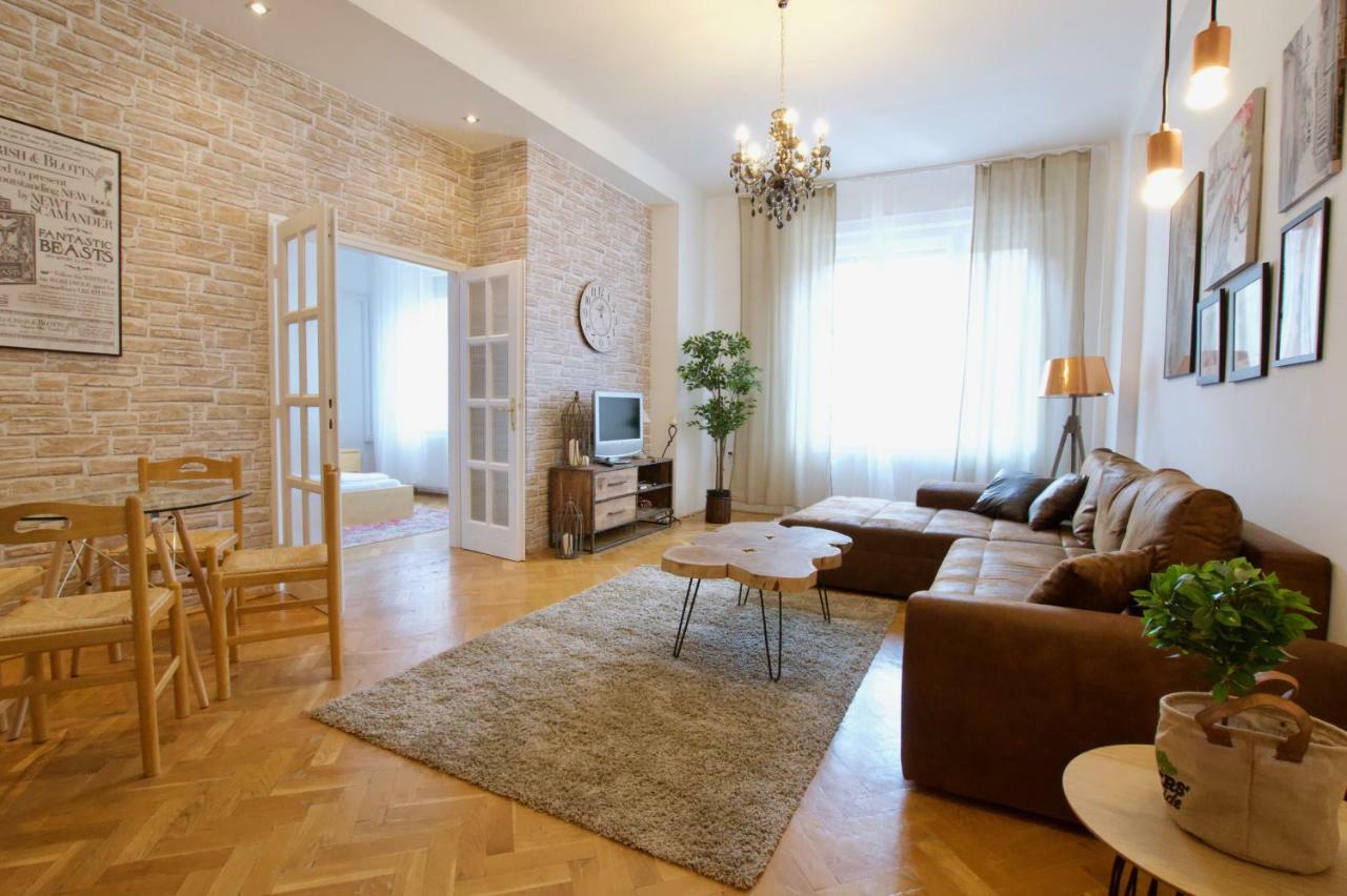 Standard Apartment By Hi5 - Madach Imre 1 Βουδαπέστη Εξωτερικό φωτογραφία